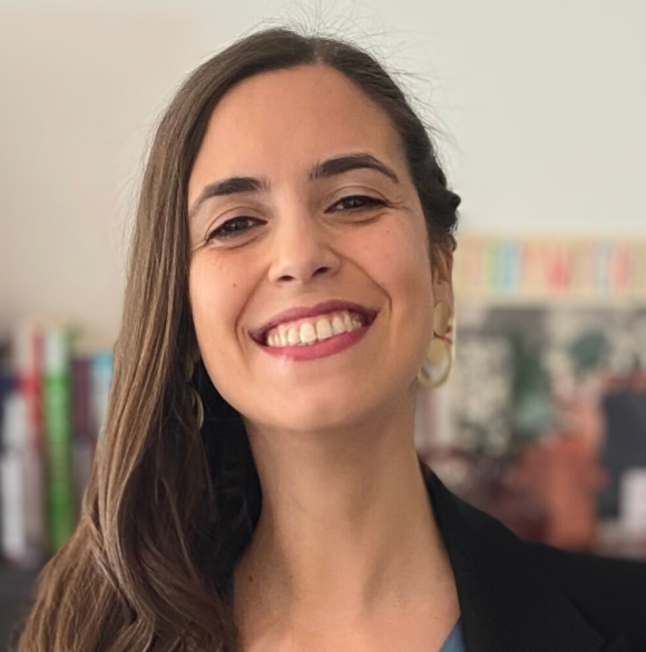 Daniela Barros - PhD